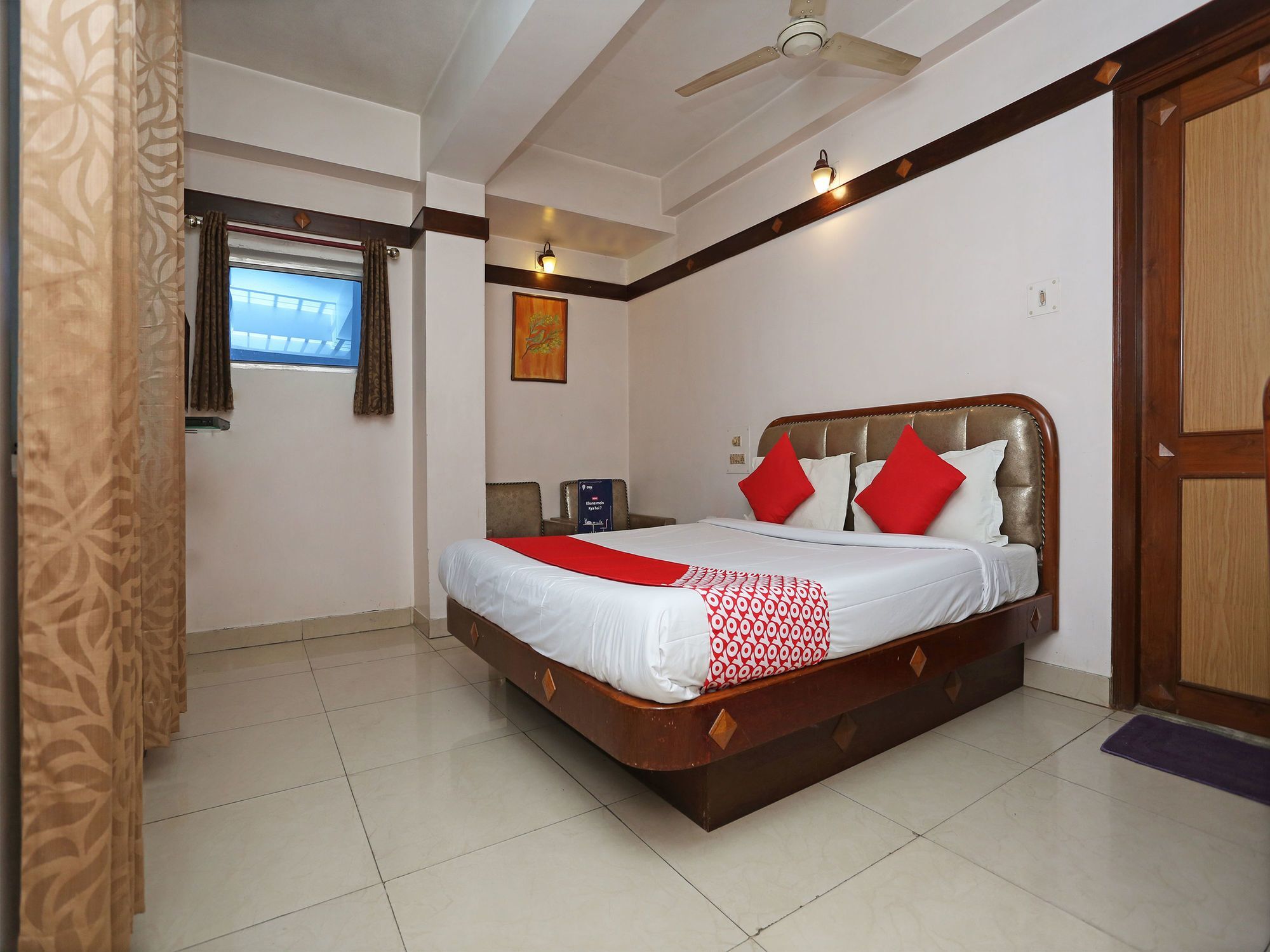 גווהטי Hotel Amrit Regency מראה חיצוני תמונה