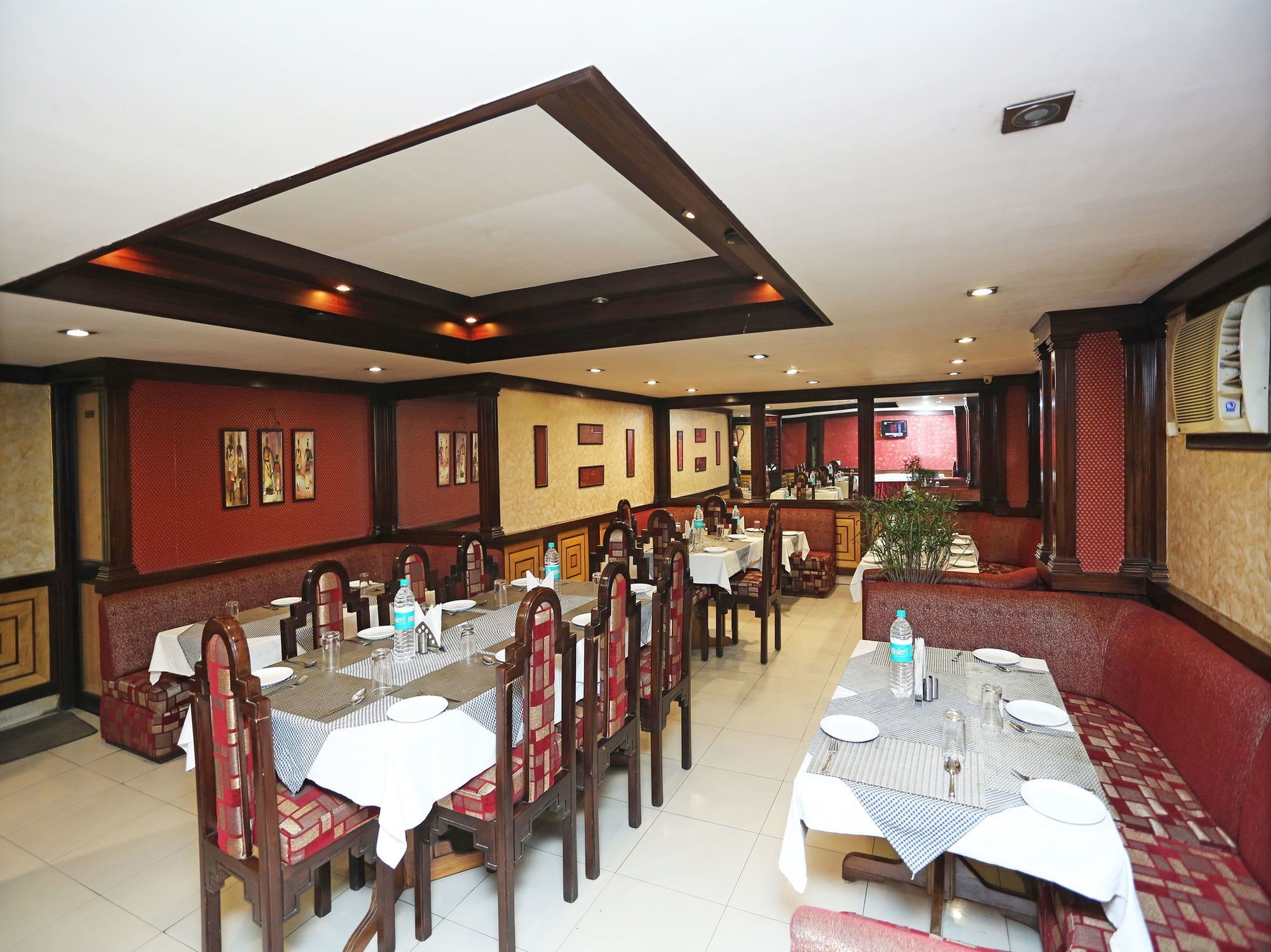 גווהטי Hotel Amrit Regency מראה חיצוני תמונה