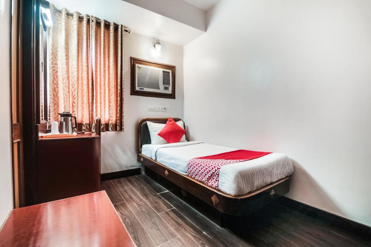 גווהטי Hotel Amrit Regency מראה חיצוני תמונה